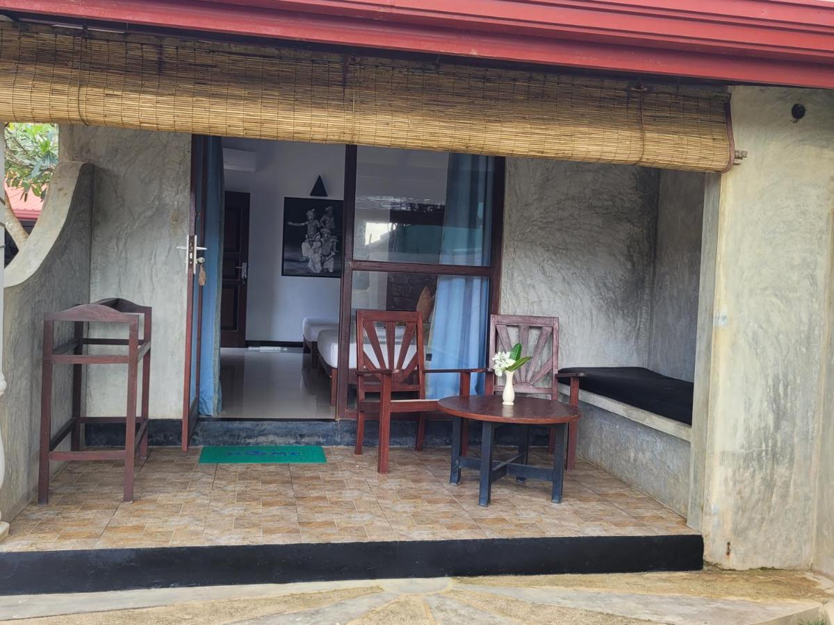 Janus Paradise Rest Bentota Exterior foto